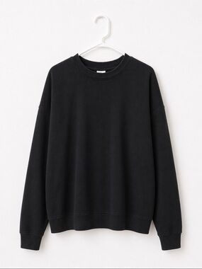 Gymshark Men’s XL Black Crewneck Sweatshirt W/ Slight Fading